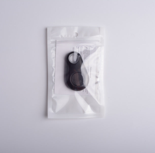 Smart Bluetooth Tracker for Kids & Items GidgetBox
