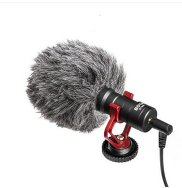 Pro Streamer Kit: Light & Mic Set GidgetBox
