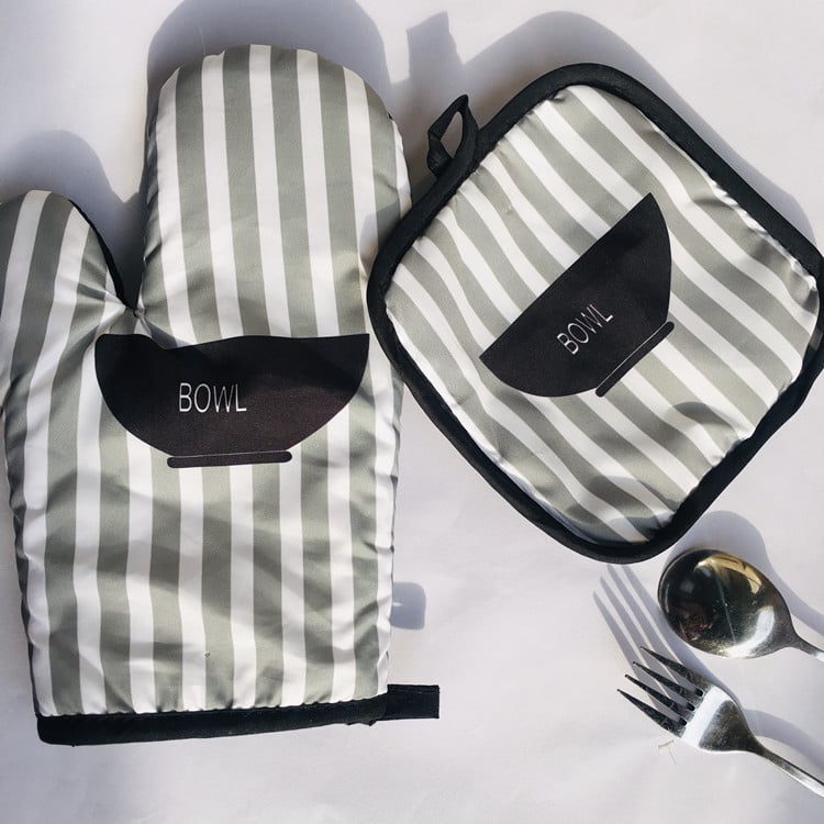 Microwave Safe Baking Glove Duo GidgetBox